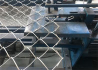 Srebrna tkanina ogrodzeniowa z łańcuszkiem 50x50 mm Splot ocynkowany ogniowo drut stalowy dla inżynierii