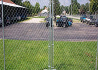 Ogrodzenie z siatki łańcuchowej z PVC oferuje wysoką bezpieczną barierę i estetyczny wygląd