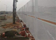 Ocynkowane perforowane metalowe ogrodzenie panelowe do przedniej szyby w budownictwie